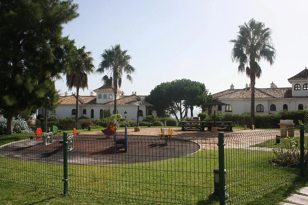 Apartment Duquesa Suites Golf Y Garden San Luis de Sabinillas